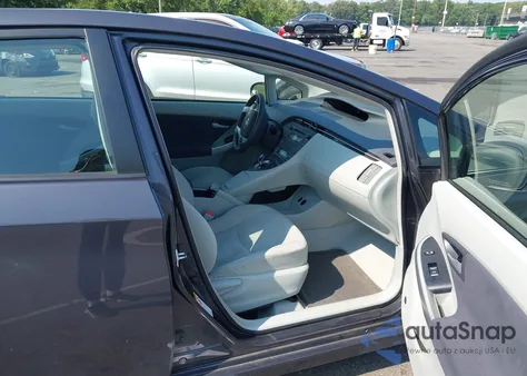 2011 Toyota Prius Three из США, поврежденный, VIN JTDKN3DU6B5299430